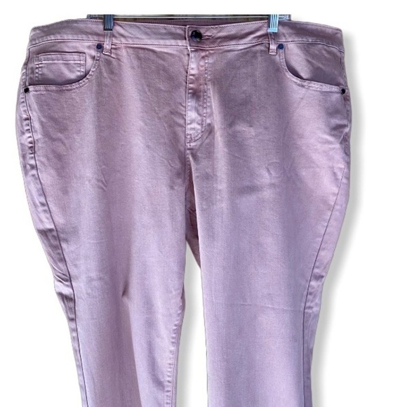 Lane Bryant Ruffle Bottom Crop Jeans Pink Size 26 NEW NWT - Picture 7 of 15